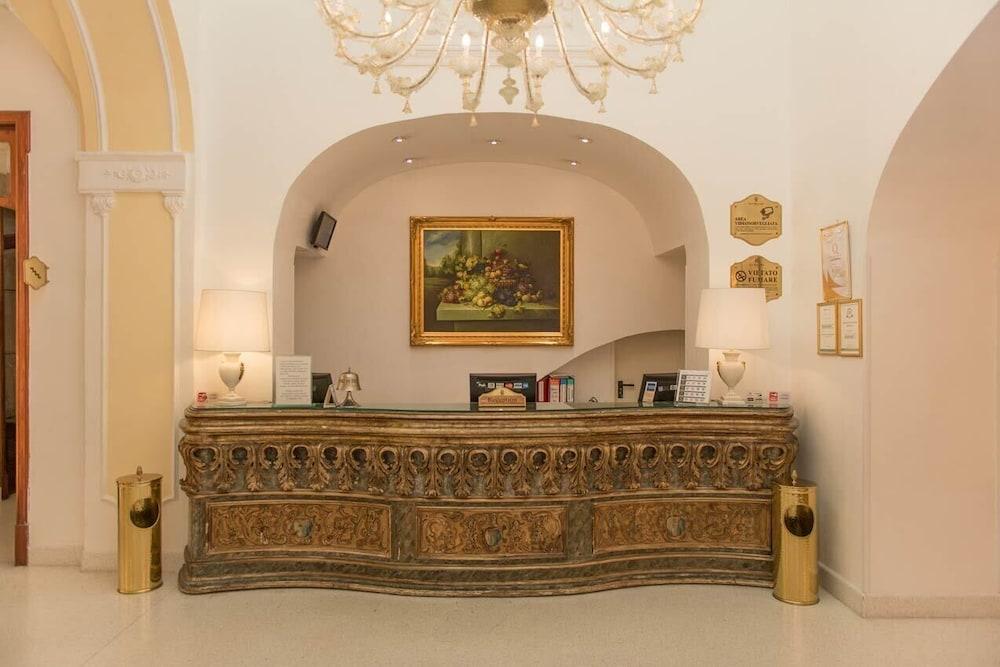 Grand Di Hotel