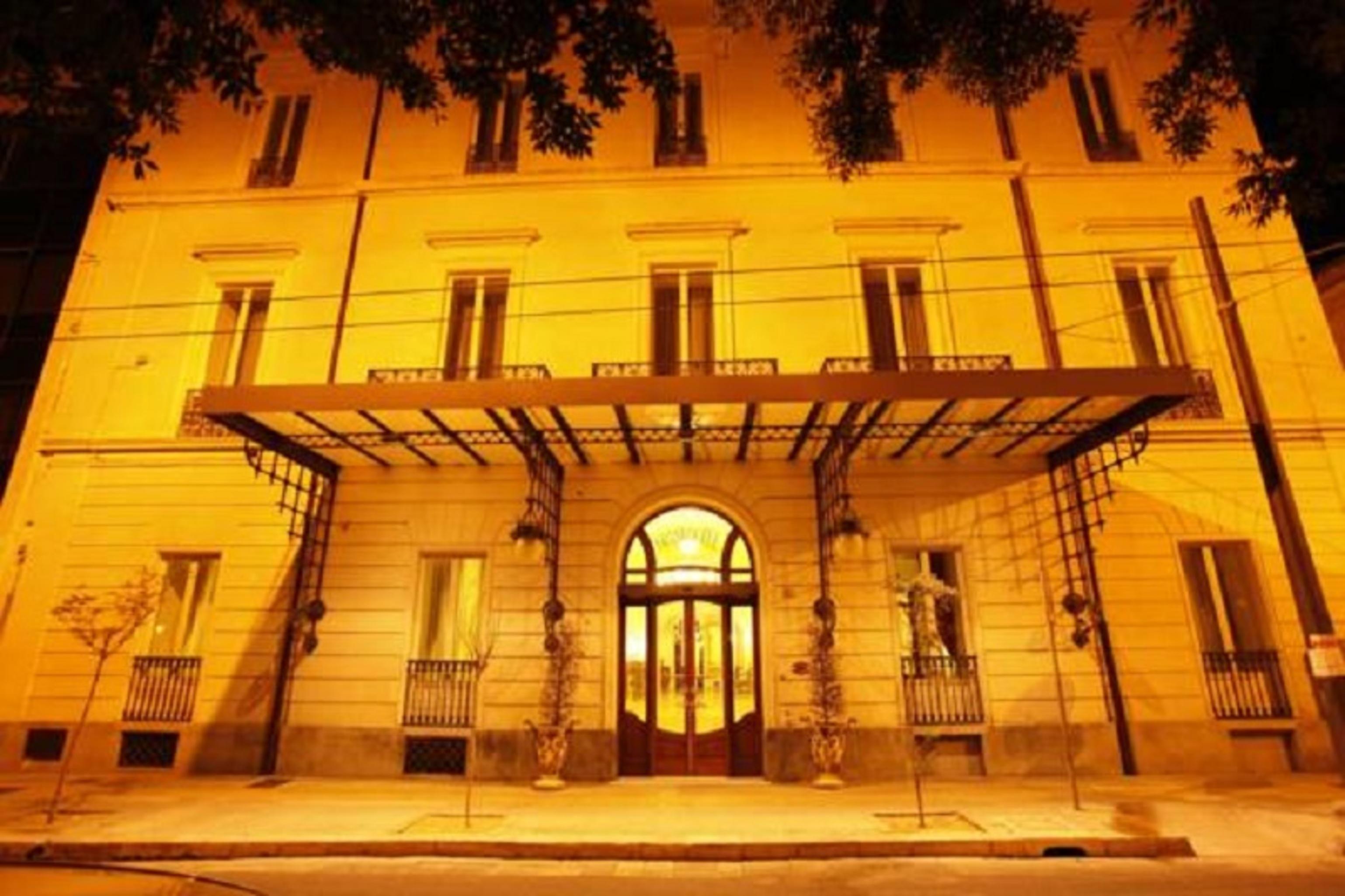 Hotel Grand Di 4*