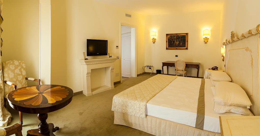 Grand Di Hotel